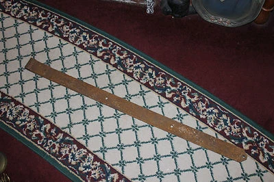 Antigua bisagra de puerta de granero de metal de hierro forjado a mano grande 45" de largo decoración de campo #2 Foto 1 de 4