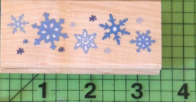 Деревянный резиновый штамп Snowflake Border A2633E от Rubber Stampede - Изображение 1 из 3