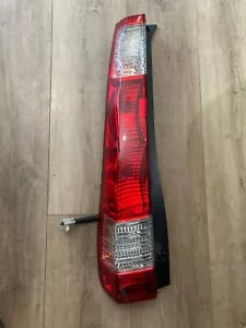 2005 2006 Honda CR-V Tail Light Assembly Left/Driver side OEM - Picture 1 of 5