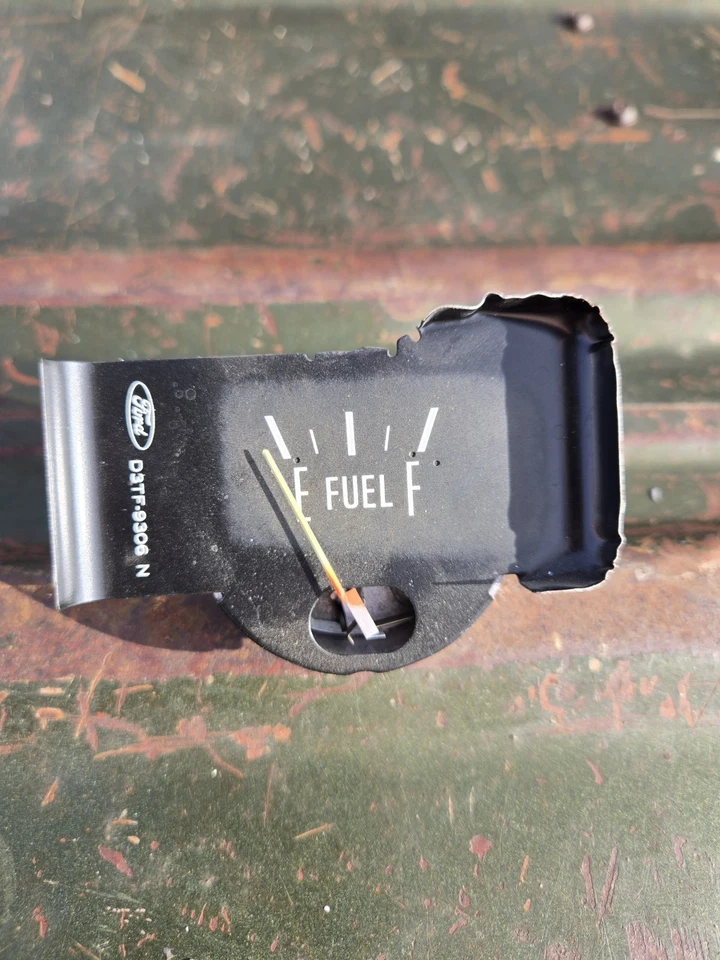 Ford F 100 150 250 350 1973-79 Econoline medidor de combustible - usado Foto 1 de 1