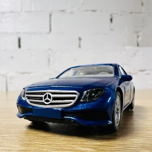 Mercedes-Benz E350d Blue SIKU Diecast Model Car 1501 - Picture 1 of 17