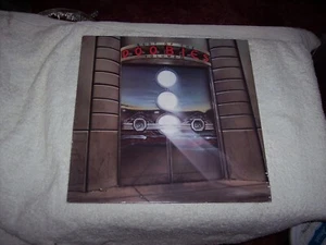 LP--THE DOOBIE BROTHERS--BEST OF THE DOOBIES VOLUME II   *NM VINYL*  #1201 - Picture 1 of 9