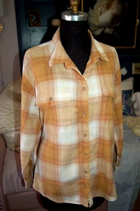 Old Navy Boyfriend Button Down Plaid Shirt Size XL - Picture 1 of 4