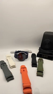 samsung galaxy watch 7 44mm lte entsperrt mit 7 Bändern und Ladestation. - Bild 1 von 4