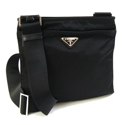 Pre-owned Prada shoulder bag in black nylon and leather. No gusset. Crossbody - Image 1 of 4