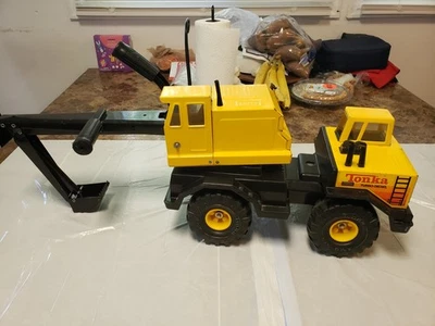 Pala grúa TONKA Mighty de metal vintage, modelo # XMB-975 Foto 1 de 4