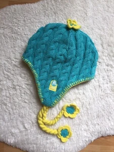 Crocs Girls coral winter hat knit fleece size 5-7 - Picture 1 of 4