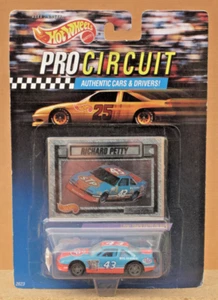 HOT WHEELS PROCIRCUIT 1992 RICHARD PETTY #2623 - Picture 1 of 7