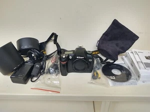 Nikon D70 SLR Digital Camera - Picture 1 of 6