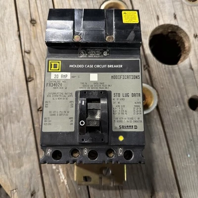 SQUARE D FA34020 FA I-LINE 3 POLE 20 AMP 240V - 480V CIRCUIT BREAKER SERIES 2 - Image 1 of 4