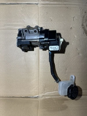2017-2022 Kia Niro Hyundai Ioniq Hybrid Engine Clutch  Actuator Pump 41050-2B001 - Image 1 of 4
