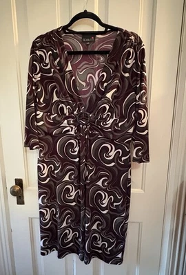 Vestido para mujer marca Scarlet patrón de remolino abstracto marrón/bronceado/verde talla 16 Foto 1 de 4