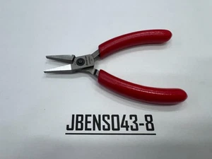 Snap-on Tools NEW RED Soft Grip 5" Flat Nose Precision Pliers P93050A - Picture 1 of 8