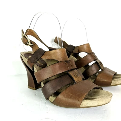 Sandalia Earthies Ventura de cuero marrón jengibre con tiras talla 9 cómoda tacón alto Foto 1 de 4