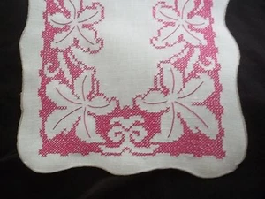Vintage 48" lang Kreuzstich Tischläufer Blumen Design Rosa Emb Design TR04 - Bild 1 von 12