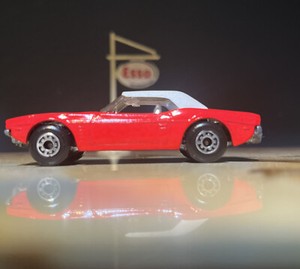 Matchbox Superfast No 1 Dodge Challenger Orange Red -White Roof-Chrome Int. -HTF