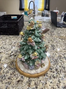 Albero di Natale Bradford Momenti Preziosi Angelo Illuminato 12" Funzionante - Foto 1 di 6