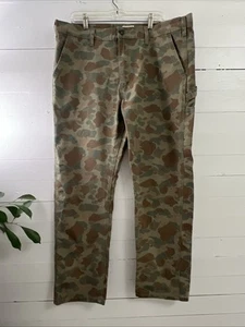 Levis Duck Camo Pants Mens 38x28 Green Tan 100% Cotton Outdoor Military Cargo - Picture 1 of 15
