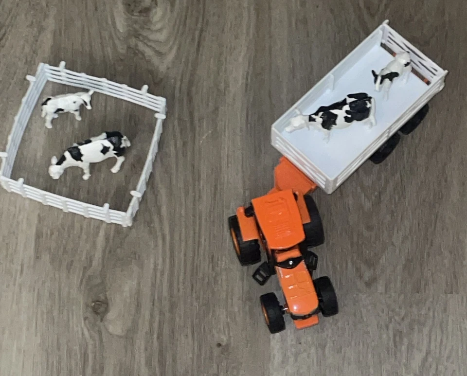 Newray Toys Kubota M5–111 With Cows - Image 1 of 4