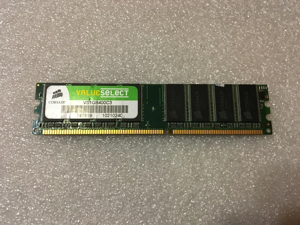 Memoria DDR Corsair VS1GB400C3 1GB PC3200 400MHz CL3 184-Pin - Immagine 1 di 1