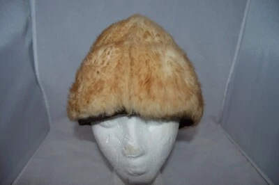 Vintage Gimbels Tuscan Lamb Skin Fur  Hat  Soft Made in Italy - Image 1 of 4