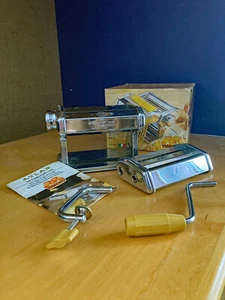 Marcato Atlas Model 150 Pasta Noodle Maker Machine With Extra Attachment & Box - Picture 1 of 6