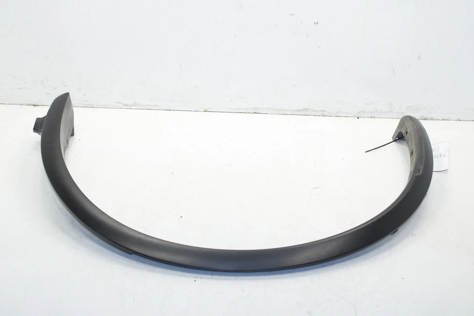 Guardabarros trasero derecho Nissan Murano Platinum 15-24 moldura de apertura de rueda acampanada Foto 1 de 4
