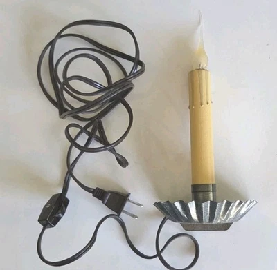 Vela de borde de alféizar de ventana eléctrica primitiva ventana colonial lata con interruptor de pulgar Foto 1 de 4