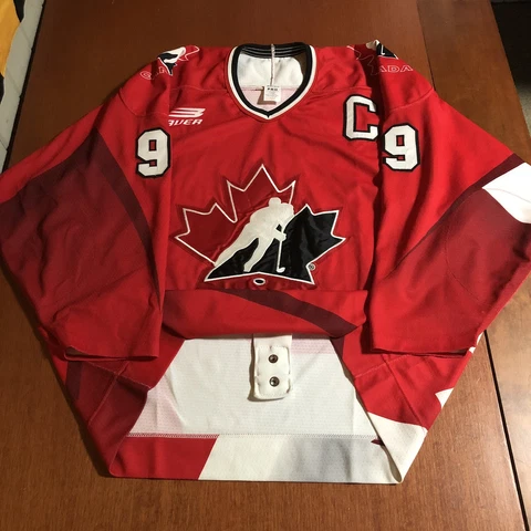 Bauer Authentic Wayne Gretzky Team Canada 1996 World Cup of Hockey Jersey Red 52 Cover