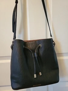 Calvin Klein Women's Gabrianna Novelty Bucket Shoulder Bag. - Picture 1 of 8