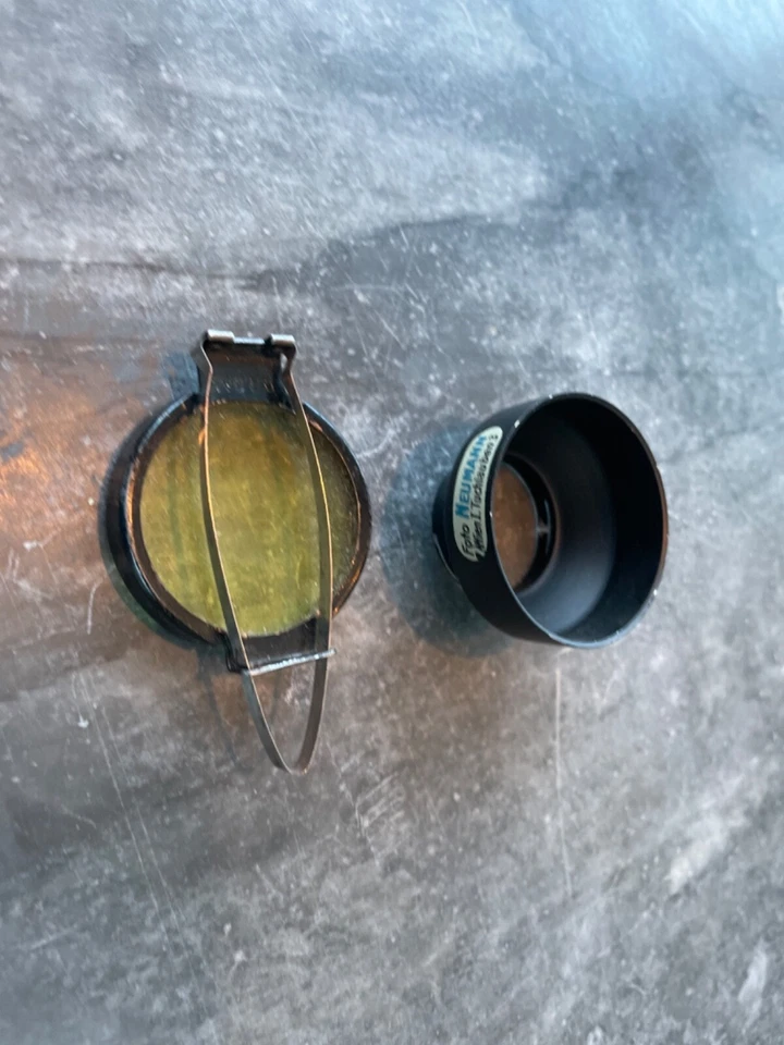 • Latch-On A42 Filter Set for 39mm Threaded LEICA Lenses DRGM - Image 1 of 4