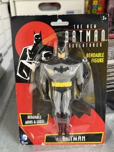 BATMAN THE NEW ADVENTURES 5.5 IN DC COMICS BENDABLE FIGURE - Picture 1 of 2