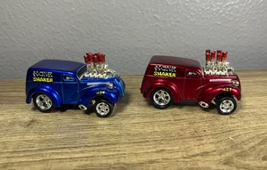 Muscle Machines - 1948 Anglia - Red & Blue Bone Shakers 1:64 Diecast Cars - Picture 1 of 4