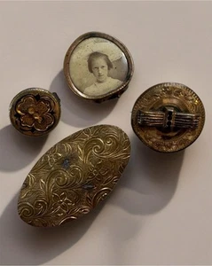Victorian Brooches Decorative Button Tin Photo Estate Antique Art Deco LOT 4 - Picture 1 of 19