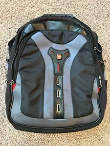 PEGASUS from SwissGear by Wenger Computer Backpack 17" Laptop - Picture 1 of 9