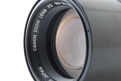[Excellent+5] Vintage CANON FD 100-200mm 1:5.6 ZOOM LENS MADE IN JAPAN #112 - Image 1 of 4