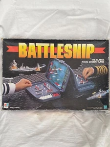 Battleship Collectable Game by Milton Bradley 1996 - Picture 1 of 14