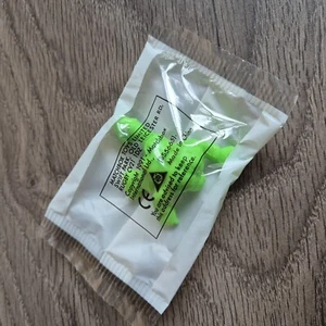 Monster in my Pocket Hunchback Neon Green Kelloggs Cereal Premium Sealed - Picture 1 of 2