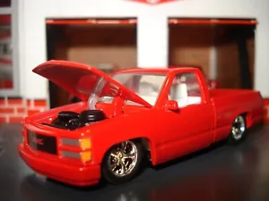 1993 CHEVROLET 1500 LOWERED PICKUP TRUCK CUSTOM EDITION M2 RED 1/64 - Picture 1 of 4
