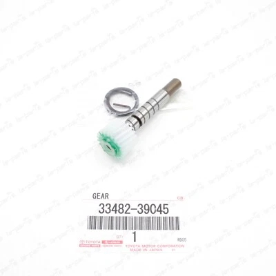 NEW GENUINE OEM TOYOTA GEAR SUB-ASSY, SPEEDOMETER DRIVEN (ATM) 33482-39045 - Image 1 of 4