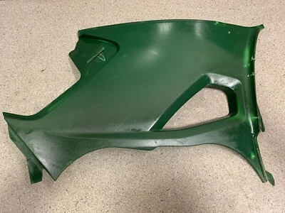 Yamaha Grizzly 700 2016 lado derecho panel de cubierta del motor B16-F1721-01-00 *grieta* Foto 1 de 4