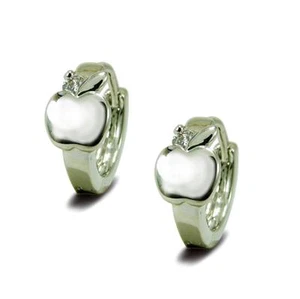 Pendientes de aro Huggie Apple pequeños rellenos de oro blanco de 18 quilates circonita cúbica BE833 para niñas - Imagen 1 de 3
