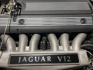 4-Piece Engine Cover FITTING KIT for 1994-95 Jaguar XJS 6.0 Coupes/Convertibles - Picture 1 of 4