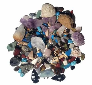 Kit de actividades de colección de minerales (más de 150 piezas) con tabla de identificación educativa y bonificación - Imagen 1 de 9