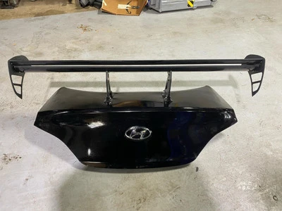 Auto PartsFor Hyundai Genesis Coupe  Black Rear Trunk and Spoiler Racing GT Wing - Image 1 of 3