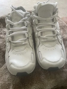Vionic 23Walk klassische Damen-Sneaker Größe 9. Einmal auf Teppich anprobiert - Bild 1 von 5
