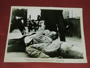ANTHONY QUINNT THROUGH 110TH STREET MOVIE PROMO B/N 8X10 FOTO FISSA 1972 GD/VG - Foto 1 di 2