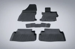 GENUINE SUBARU CROSSTREK & IMPREZA RUBBER MAT SET J5010FN100 MY24 - MY25 NEW - Picture 1 of 1