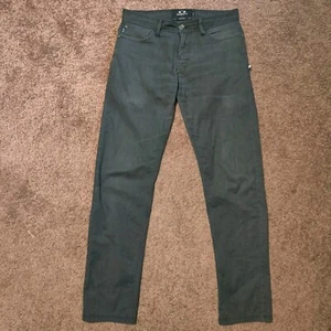 Oakley Jeans Uomo Slim Fit Etichetta Riflettente 31 x 32 (Nero) - Foto 1 di 10