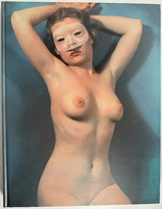 Nudes 2 - Picture 1 of 5